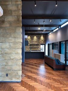 ガレージハウス 内装