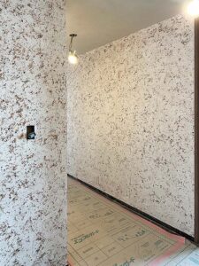 マンション壁 リノベーション オシャレ