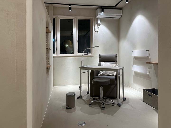 NAIL SALON RENOVATION 07