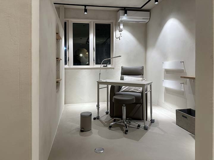 NAIL SALON RENOVATION 08